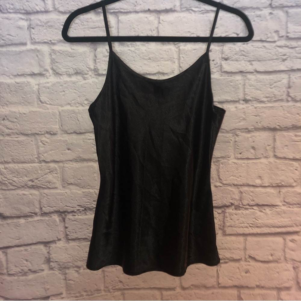 Silky Black Top